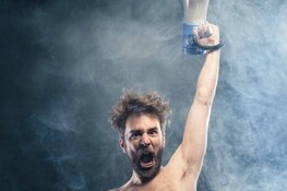 Raze om Protters in Posthuis Theater