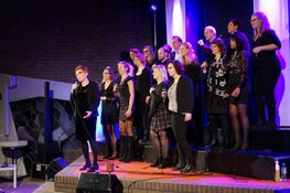 Kerstconcert met de &#39;Lord&#39;s Moor Singers&#39; in de Sions kerk Oudeschoot
