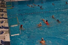 Schoolwaterpolotoernooi Sportstad Heerenveen druk bezocht